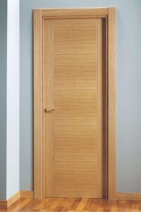 MM3 roble macizo puerta